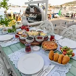 Hotel Karacam Fokaja