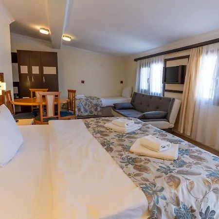 Karacam Foça