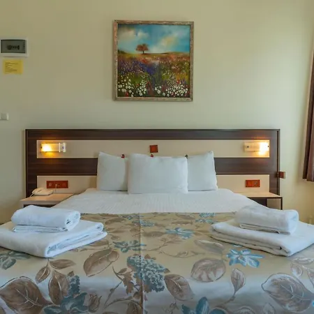Karacam Hotel 3*