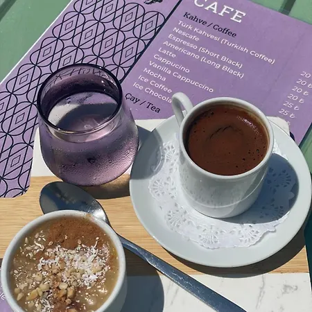 Karacam فندق فوكا