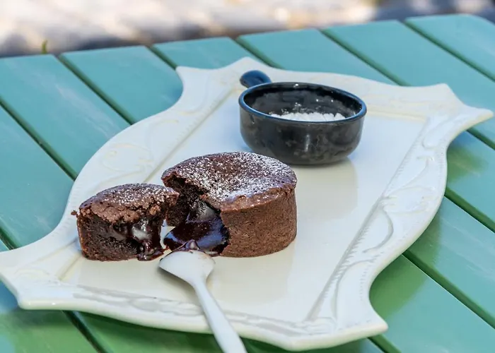 Отель Karacam 3*